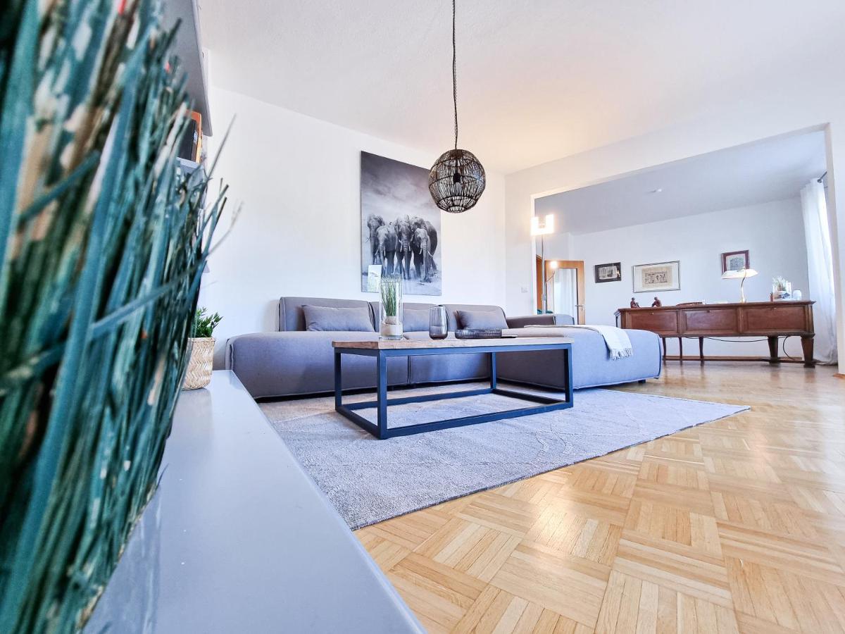 Alpha Apartments Έσσεν Εξωτερικό φωτογραφία